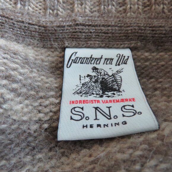 S.N.S. HERNING 100% Wool Shawl Collar Chunky Knit Fisherman Cardigan Men's Sz S - Picture 15 of 16